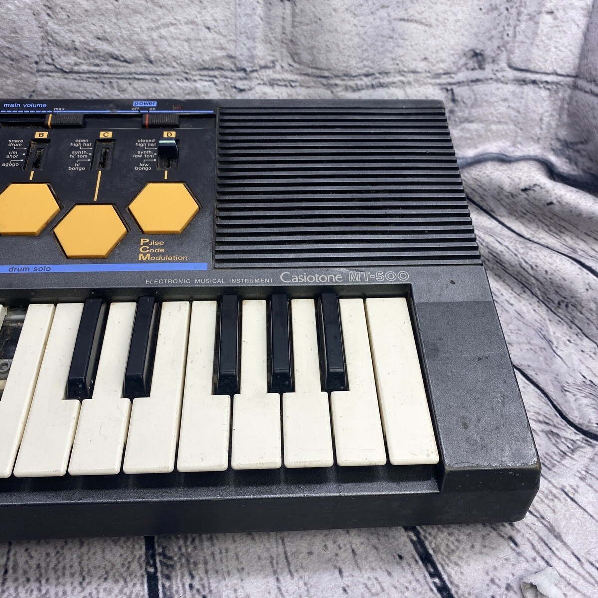 Casio MT-500☆リズムマシン付きシンセサイザー☆日本製☆レトロ希少☆ Casio MT-500☆リズムマシン付きシンセサイザー☆日本製☆レトロ