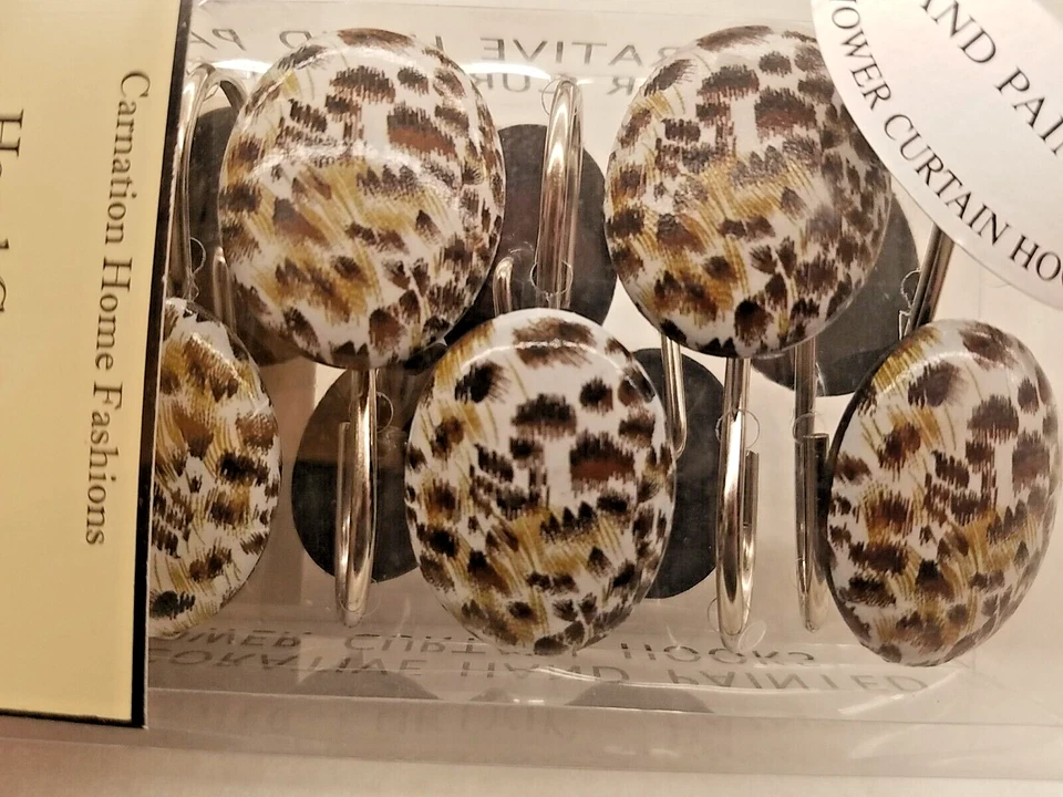 Juego de 12 ganchos para cortina de ducha de resina blanca y marrón guepardo animal vida silvestre Foto 3 de 4
