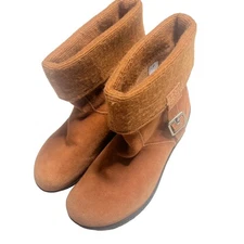 CROCS 11554 Woman 10 Fold Over Ankle Boot Suede Leather Tan Winter Buckle Boho 