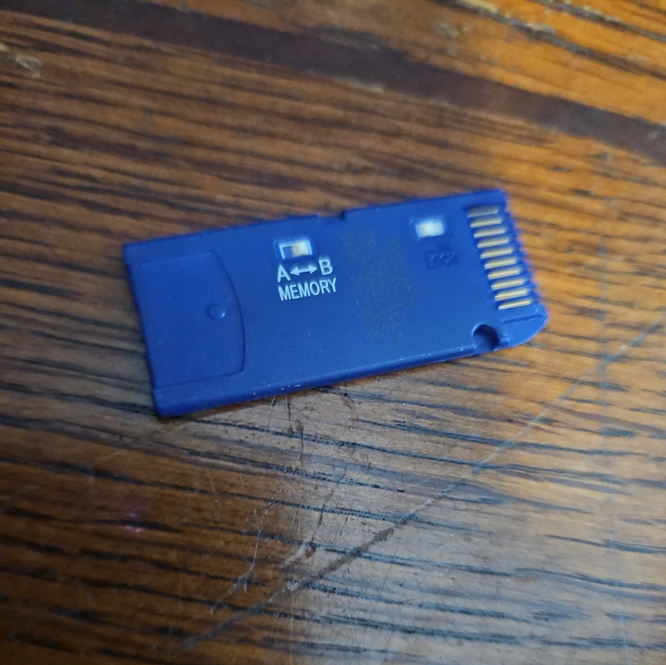 SanDisk 256MB Memory Stick Pro Magic Gate for Cyber-Shot -GREAT Condition!!-  - Image 2 of 2