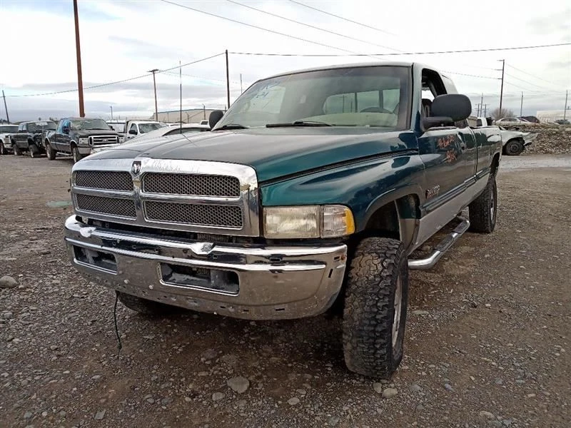 Placa adaptadora de filtro de aceite de 1999 Dodge Ram 2500 5,9 L turbo diésel 8549472 Foto 4 de 4