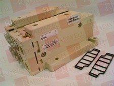 SMC SS5V3-W10CD-02D-C8 / SS5V3W10CD02DC8 (NEW NO BOX)