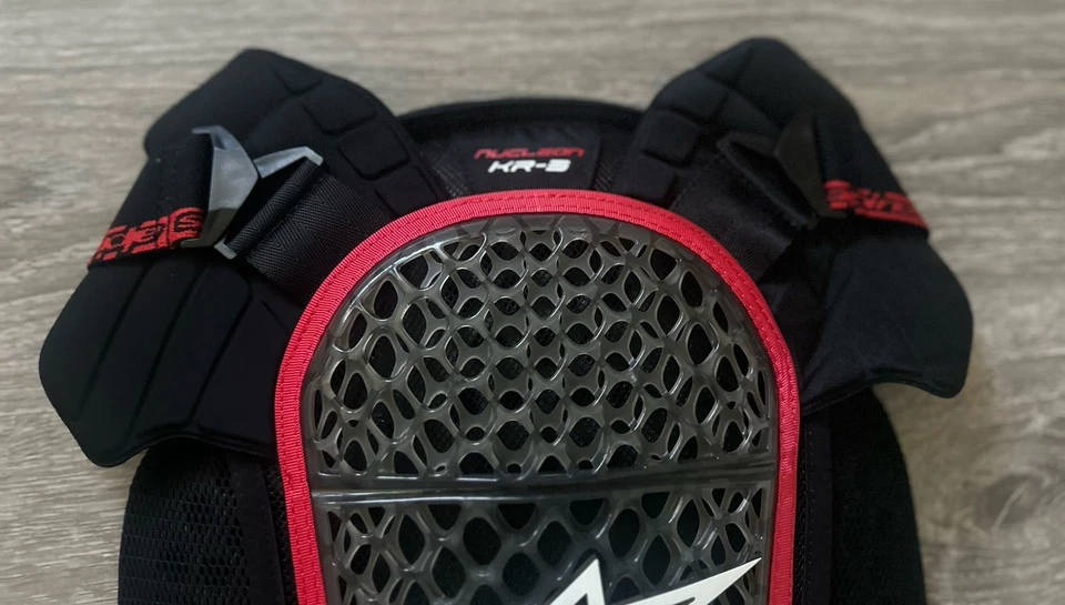 Protector de espalda Alpinestars Nucleon KR-3 Foto 4 de 4