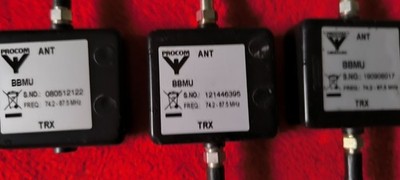 procom antenne ANT BBMU S.NO.:  080512122/171012086 FREQ. 74.2 - 87.5 MHz
