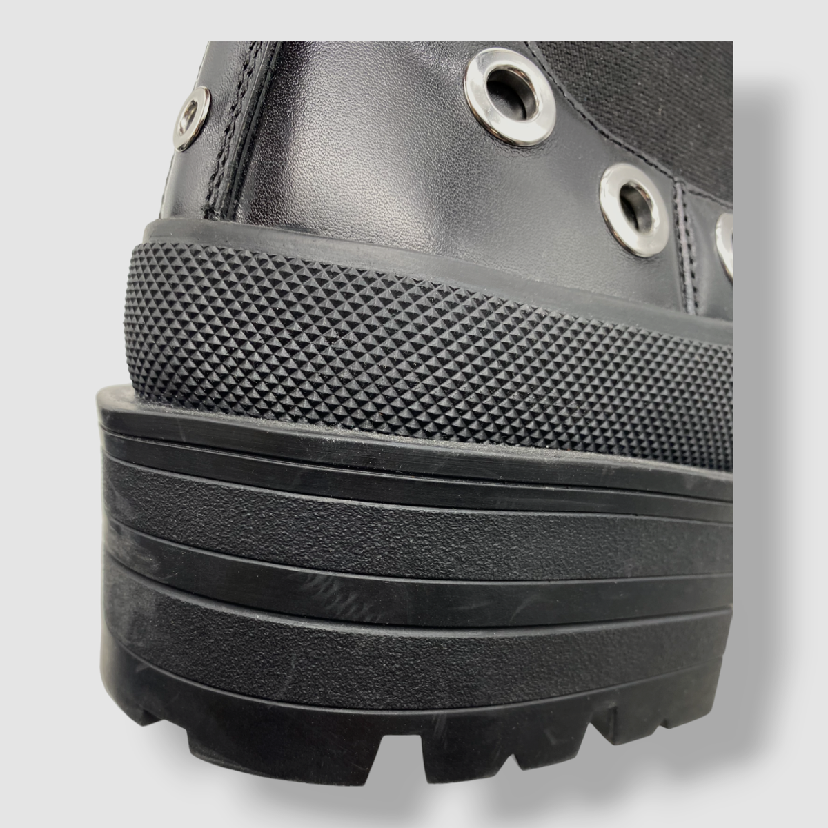 $1150 Alexander McQueen Men\'s Black Stack Chelsea Eyelet Detailed Boot Shoes 43 $1150 Alexander McQueen Men\ main image 3