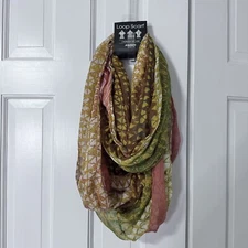 Dressbarn Infinity Loop Scarf OS Red Green Orange Mix Brand New  NWT