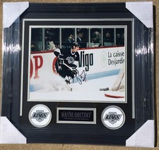 PSA/DNA LA Kings 99 WAYNE GRETZKY Signed Autographed FRAMED Hockey Photo