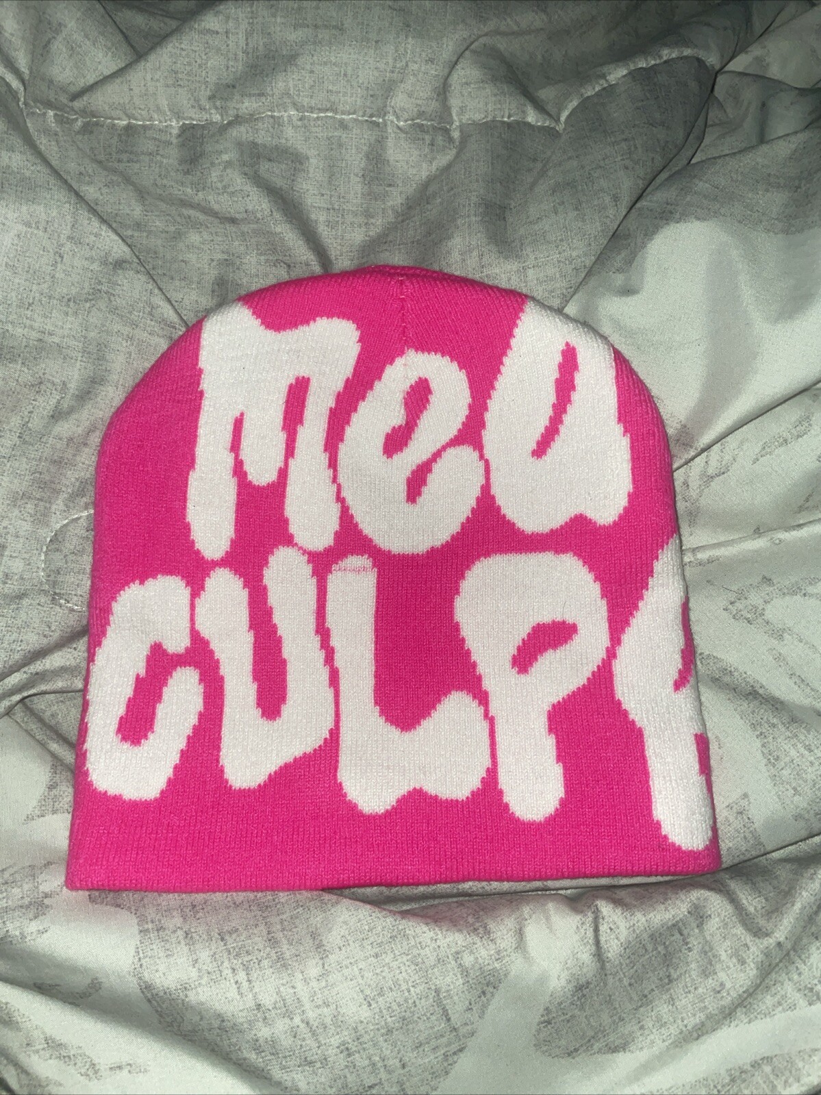 Cozy Knit Beanie for Men and Women-image