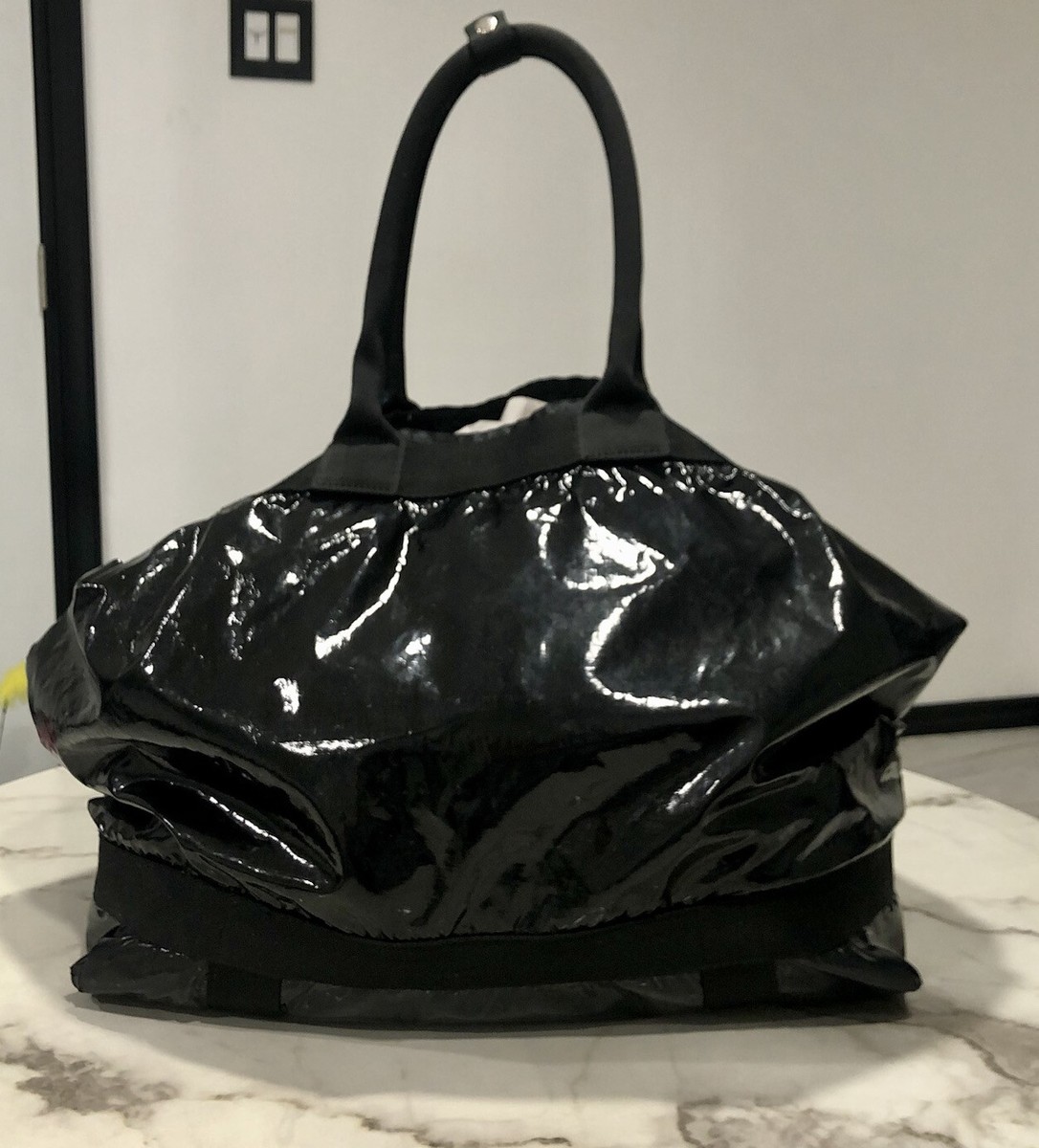 LeSportsac Deluxe Retired Heavy Duty Extra Large Travel Bag Black