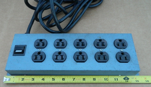 Vtg SPC Tech. USA Model UL2600 BF Power Outlet-125V*10 Outlet*14 ft. Cord*Blue - Picture 9 of 17