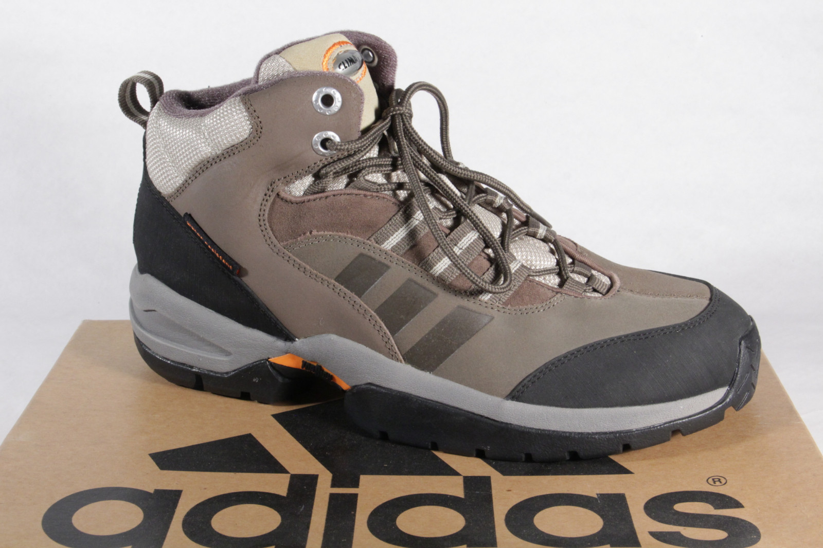 Adidas Ridgecone Climaproof Hiking Boots in Brown/Black Brand New-image