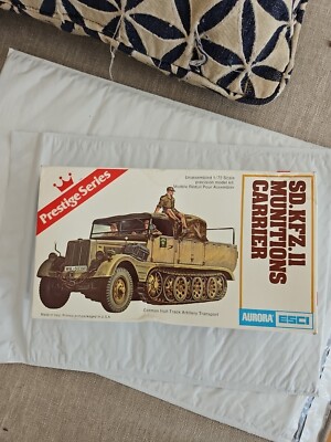 ESCI Aurora #6217 SD KFZ 11 Munitions Carrier 1/72  NIB,  Prestige Series