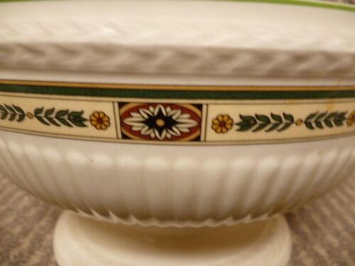 PIATTO DA SERVIZIO COPERTO WEDGWOOD CARLTON RAMSHEAD MANIGLIA 20 CM - Foto 4 di 5