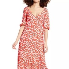 Leith floral wrap dress