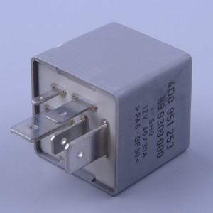 4d0951253 что за реле