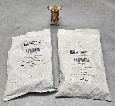 DME JP353 Jiffy-Tite Male Plug Flow-Thru 3/8'' NPT Lot of 37