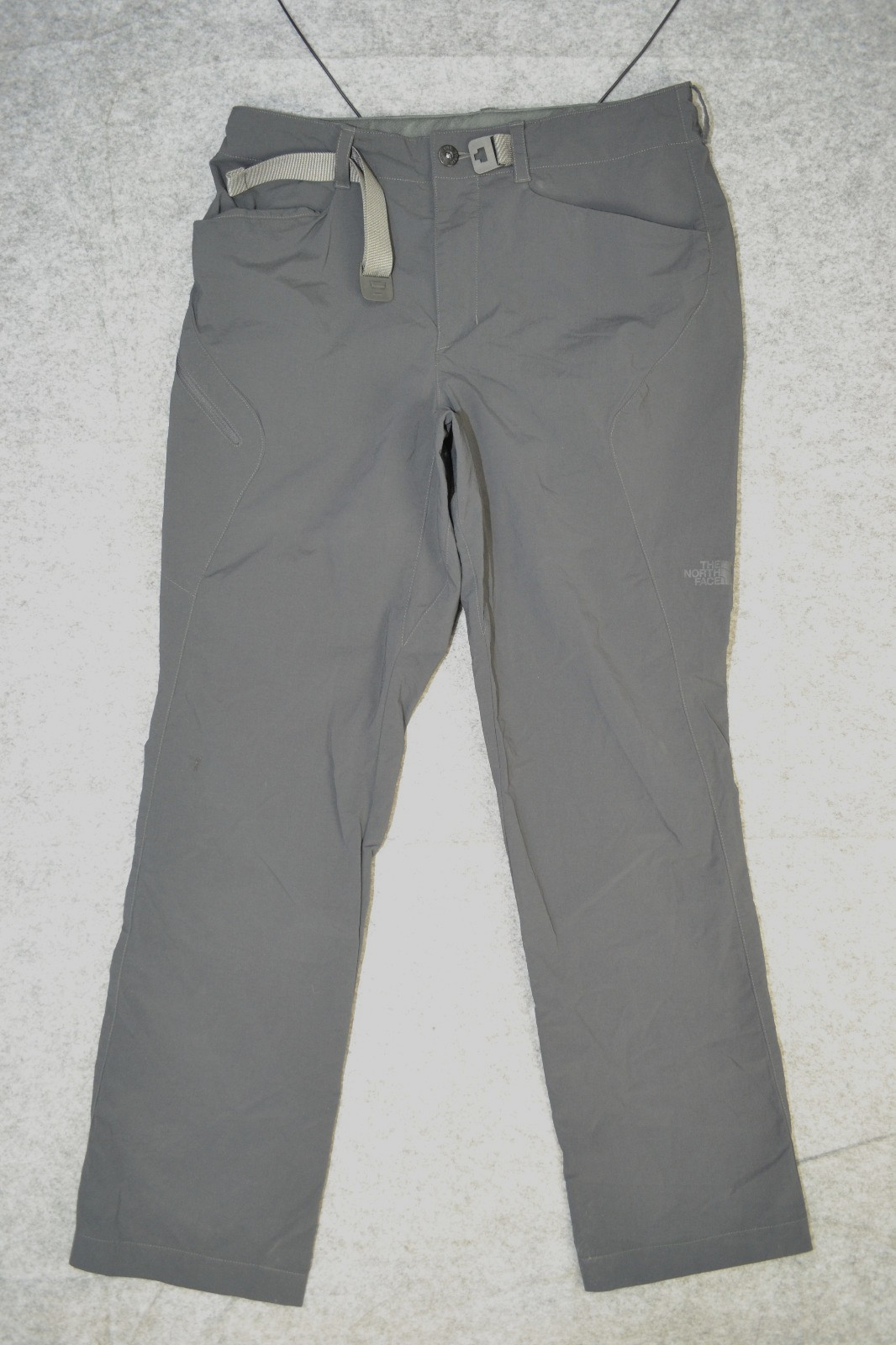 The North Face Tech Pants Men 32x30 Hiking Climbing Camping Outdoor Gray Belted