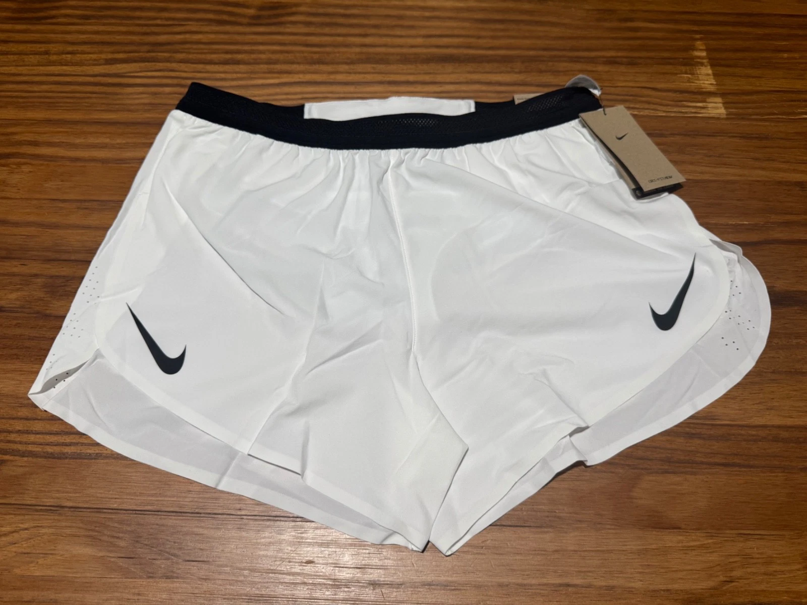 Nike Men's M Dri-Fit ADV 4" Aeroswift White BLK Running Race Shorts FN3352-121