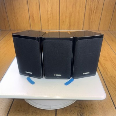 Yamaha（ヤマハ）NS-B40 サラウンドスピーカーセット Yamaha NS-B40 Bookshelf Satellite Speakers Set of 3 Black 100W 6