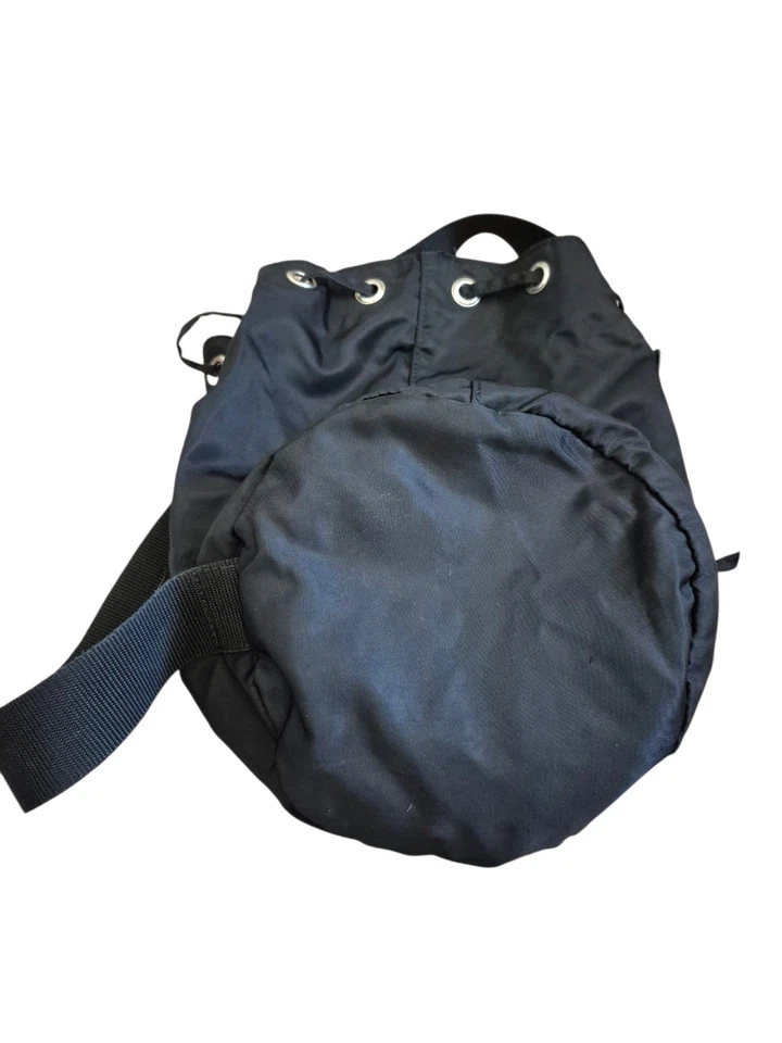 Винтажная сумка на шнурке STUSSY через плечо слинга черный нейлон ведро сумка - Изображение 3 из 4
