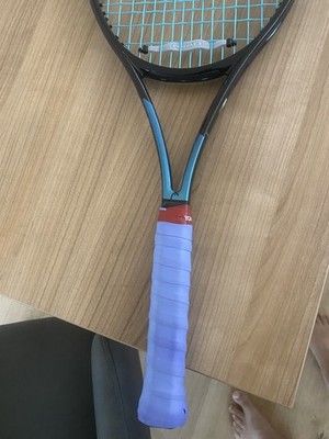 Head Gravity MP 2025 Griffgröße 2 Tennisschläger Kopfgrösse 645 qcm Gewicht 295g