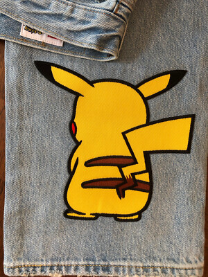 Levi's x Pokemon 551 Z AUTHENTIC STRAIGHT Jeans Denim Light Wash
