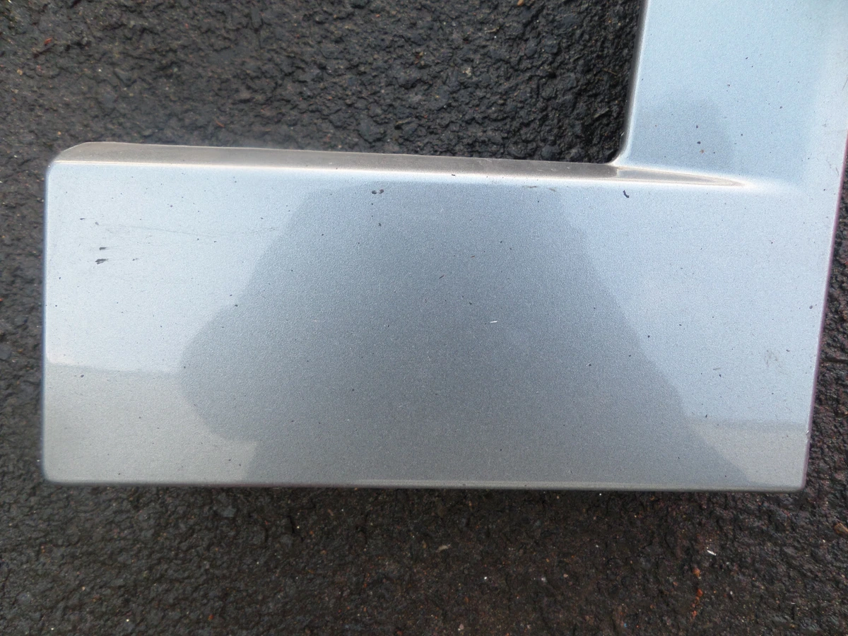 GENUINE BMW X3 X4 F25 F26 Front Right Arch trim space grey 8050456 