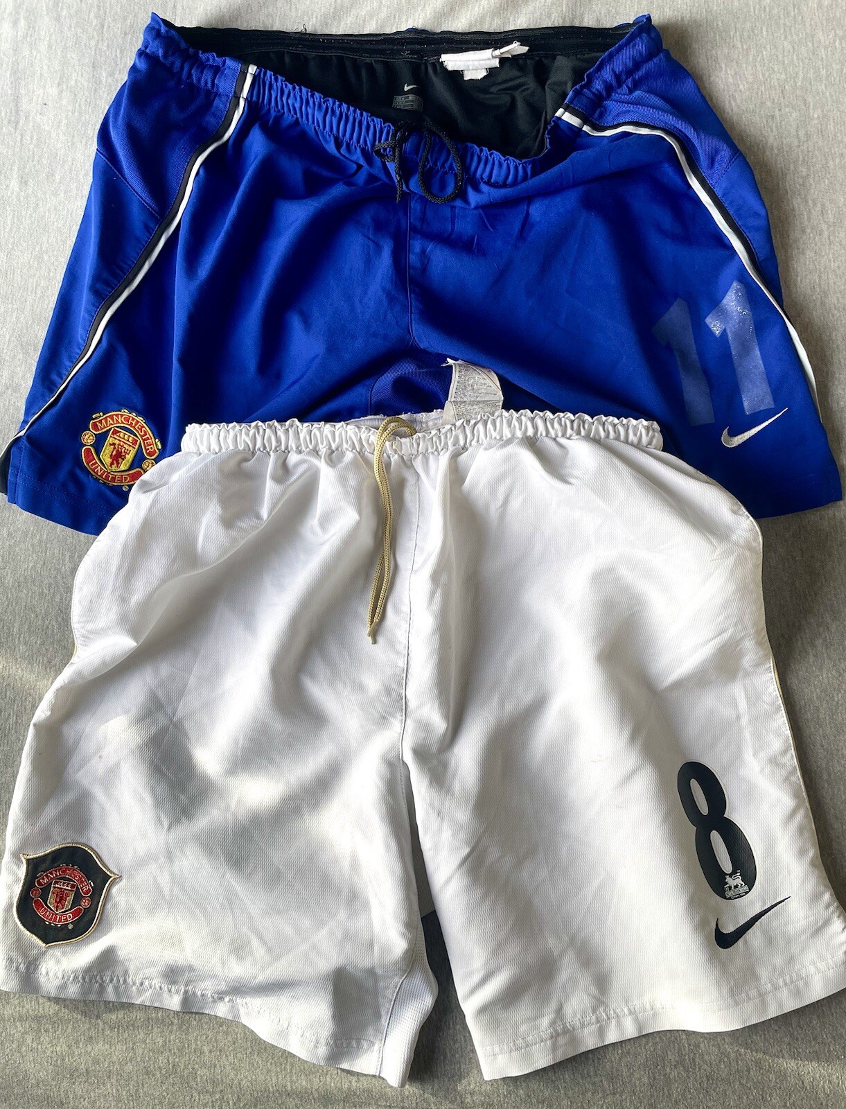 NIKE MUFC BUNDLE Rare 00’s MANCHESTER UNITED Retro Football Kit Shorts Dri Fit M image 9
