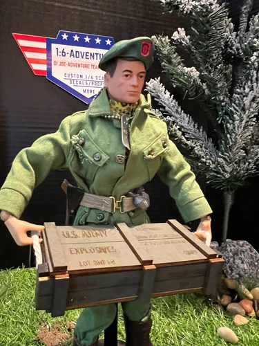 Gi Joe / Action Figure Custom 106mm Recoilless Rifle Wood Green Crate: Vr1