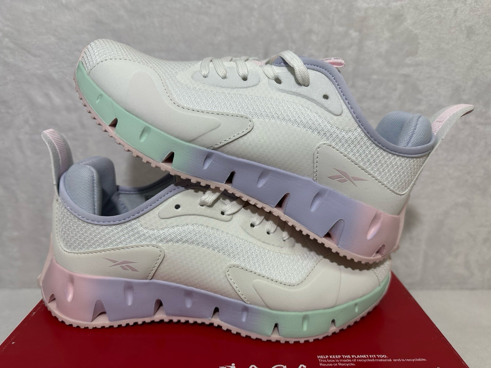 Reebok Zig Dynamica Girls Sneakers White Pink Aqua Size 7 thumbnail 2