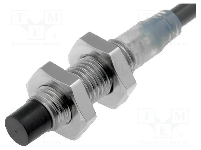 OMRON E2A-S08KN04-WP-D1-2M Sensor