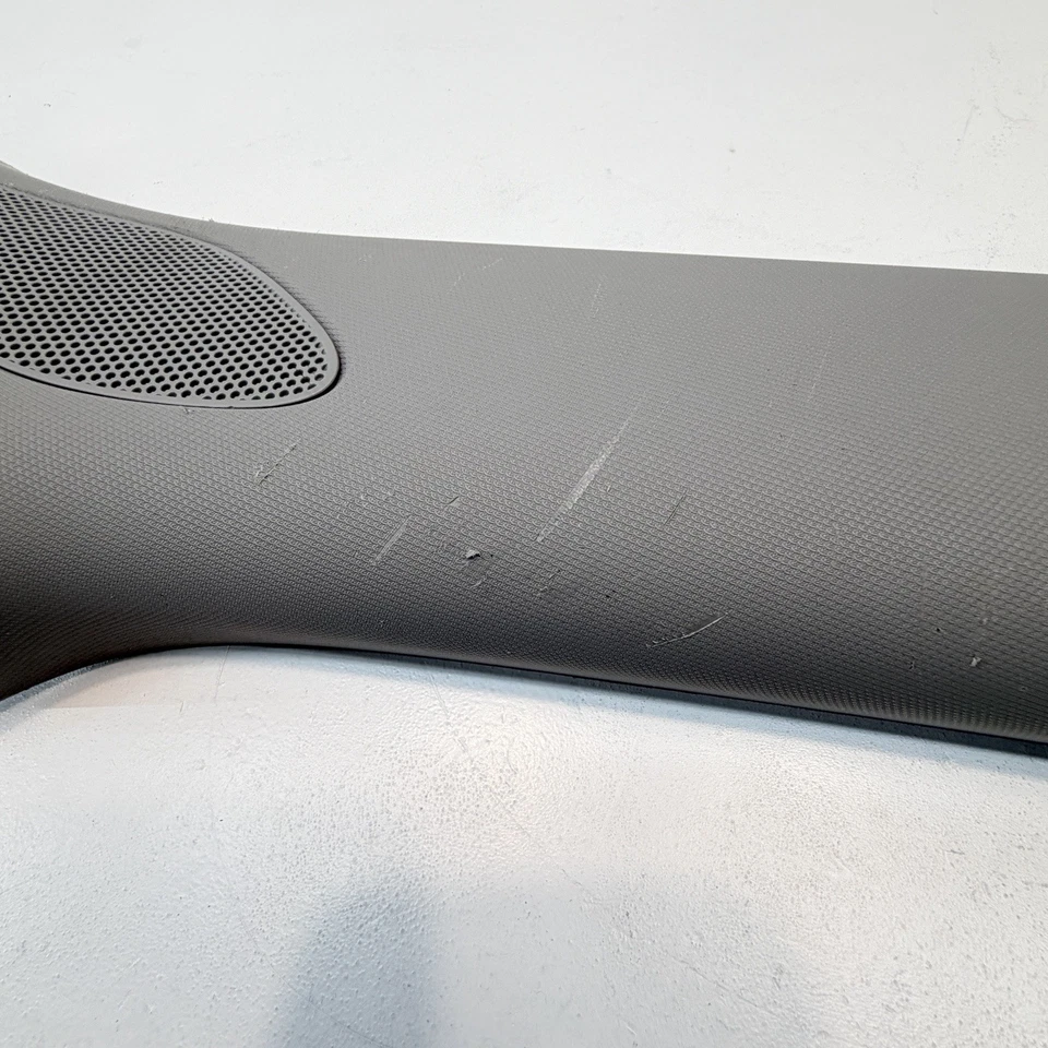 2016-2025 CHEVROLET MALIBU WINDSHIELD RIGHT PASSEN A PILLAR TRIM COVER PANEL OEM Foto 4 de 4