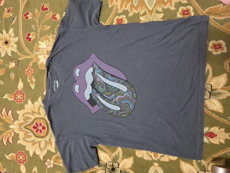 American Eagle Large Tiedyed Tongue And Mouth Tshirt