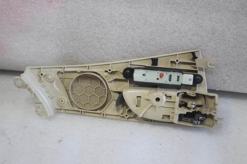 2010 2011 2012 2013 2014 2015 LEXUS RX450H RX350 LEFT FRONT INTERIOR DOOR HANDLE - Image 2 of 4