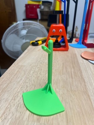 Pocket Watch Display Stand   3D Printed   Sturdy Triple-Buttress Design