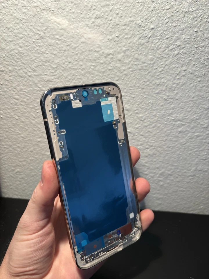 Original Pixel 9 Pro XL Housing OEM Replacement In The Color Pistachio ￼ - Image 2 of 4