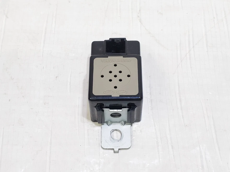 Zumbador de advertencia con sensor de estacionamiento inverso Hyundai Veloster 2012-2017 OEM 95710-2E000 Foto 2 de 4