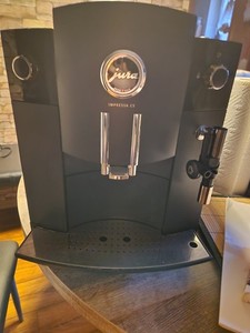Jura Impressa C5 Kaffeevollautomat, Schwarz