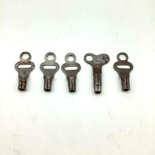 Lot Of 5 Vintage Skate Keys