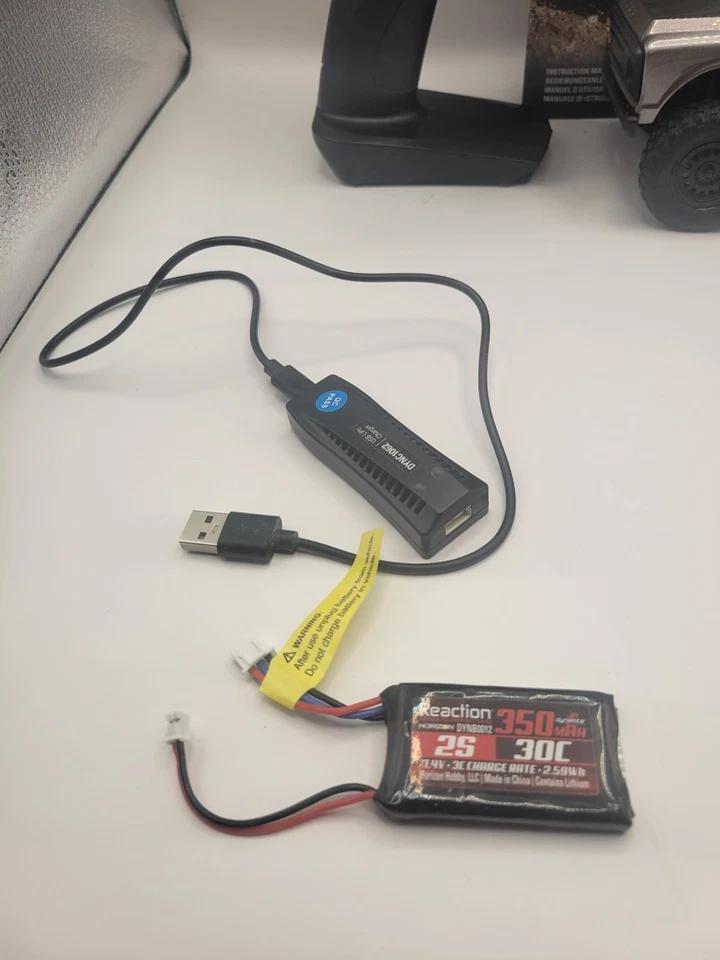 Chevrolet C10 1967 Axial 1/24 SCX24 4x4 Rock Crawler con batería/cargador Foto 2 de 4