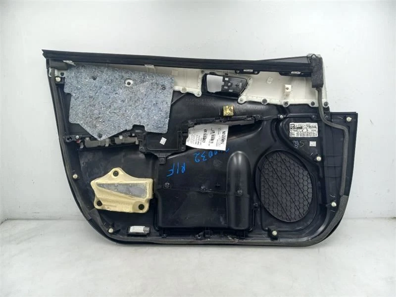 Toyota Camry SE 2014 panel de puerta delantera del lado del pasajero  Foto 4 de 4