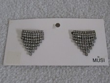 New - Vintage - Rhinestone Shoe Clips by MUSI