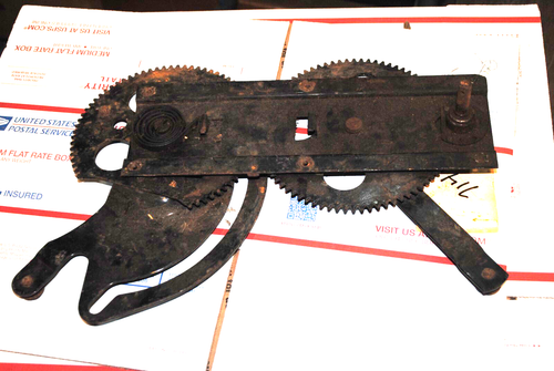 NOS MOPAR 1935 36 PLYMOUTH DODGE DESOTO CHRYSLER RIGHT FRONT WINDOW REGULATOR - Picture 3 of 3