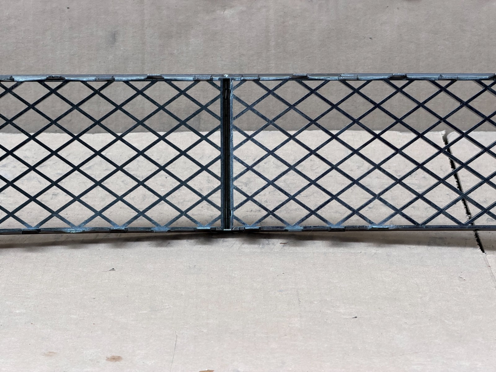 06 - 12 BENTLEY CONTINENTAL FLYING SPUR FRONT BUMPER LOWER GRILLE 3W5807667F OEM