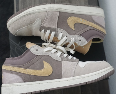Size 10 - Jordan 1 Low SE Craft Inside Out
