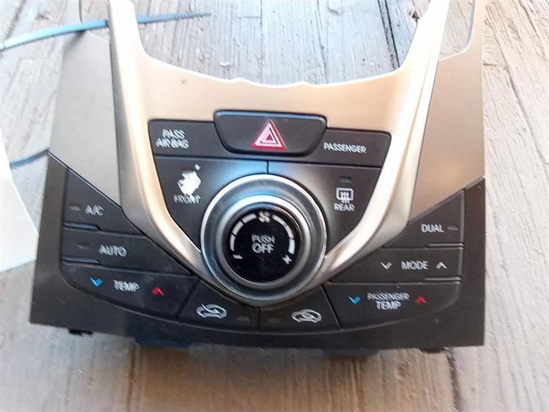 Hyundai Azera 2012 13 2014 tablero radio embellecedor temperatura control bisel fabricante de equipos originales 84704-3V050 Foto 2 de 4