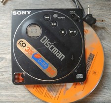 Sony D-88 CD Discman Walkman Digital D88 Power ON LCD Good Player PARTS  AS-IS 