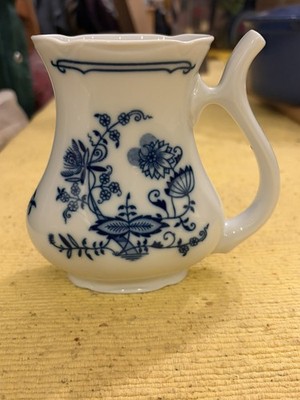 Leander 1946 Zwiebelmuster RGK China Boheme Karlsbader Zwiebelmuster Schluckbecher 