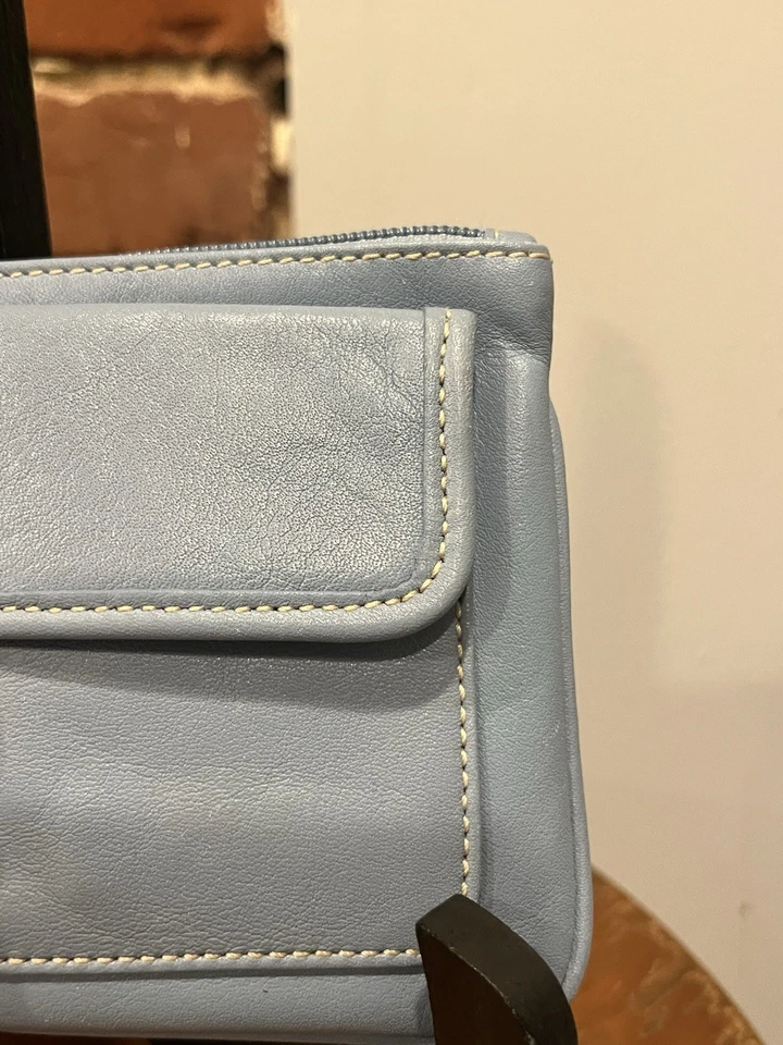 Coach Legacy Blue Leather Buckle Y2K Wristlet Clutch Wallet Zip Silver Hardware - Image 4 of 4