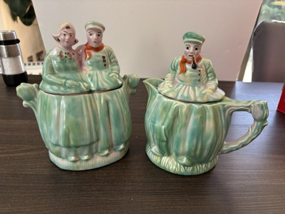 arthur wood pottery Dutch Tea Pot And Biscuit/Tea Bag Container 1930 s